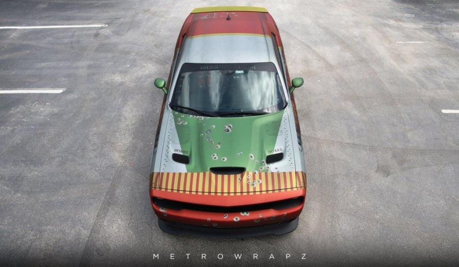  Dodge Challenger SRT Hellcat Bomber by MetroWrapz 2017 года  (фото 7 из 8)